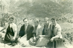 Στην-Αγια-Τριαδα-1956