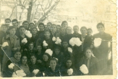 Στην-Σχολη-1954